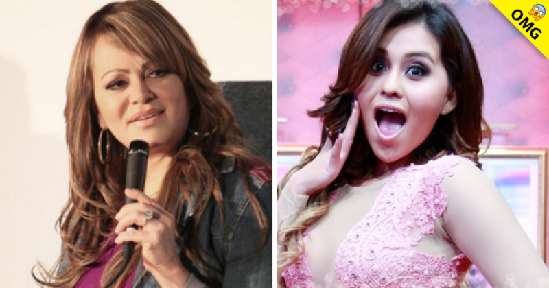 Gomita sigue los pasos de Jenni Rivera y se toma foto en Jet