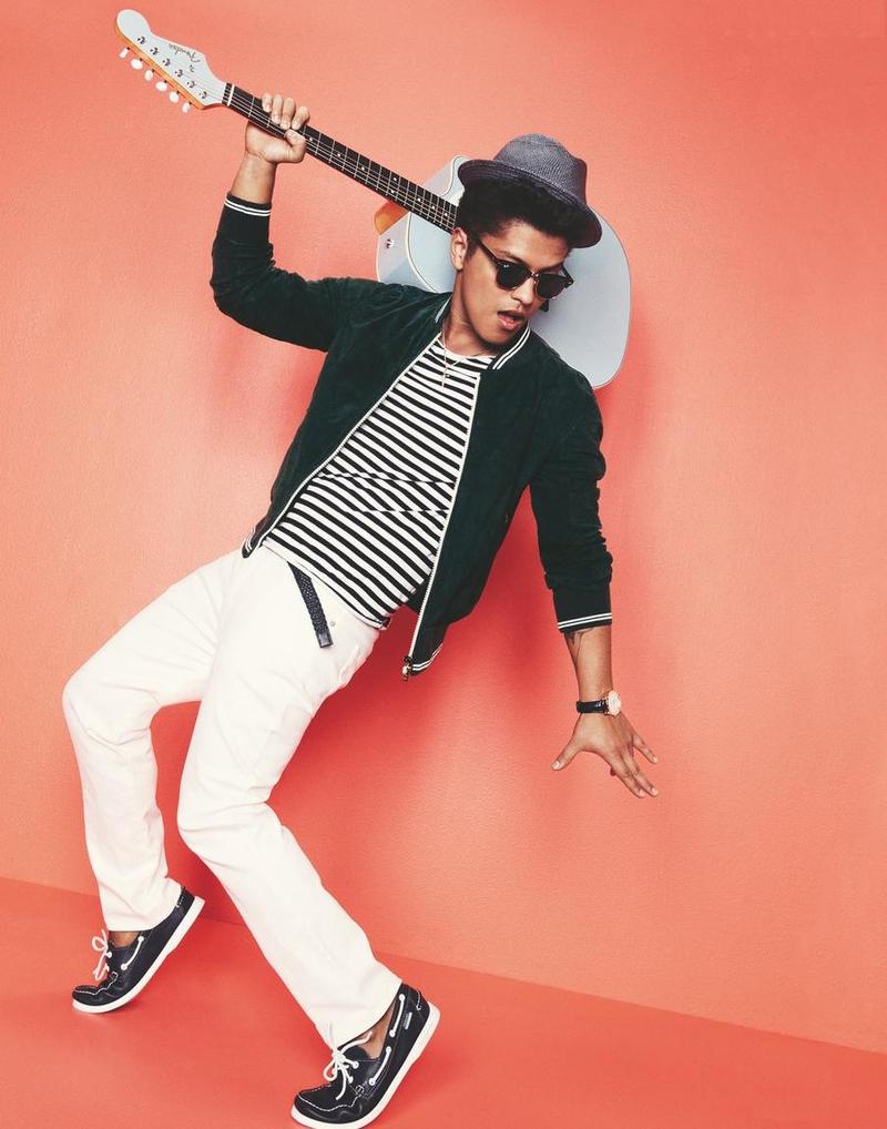 Bruno Mars el Rey de las ventas del 2013