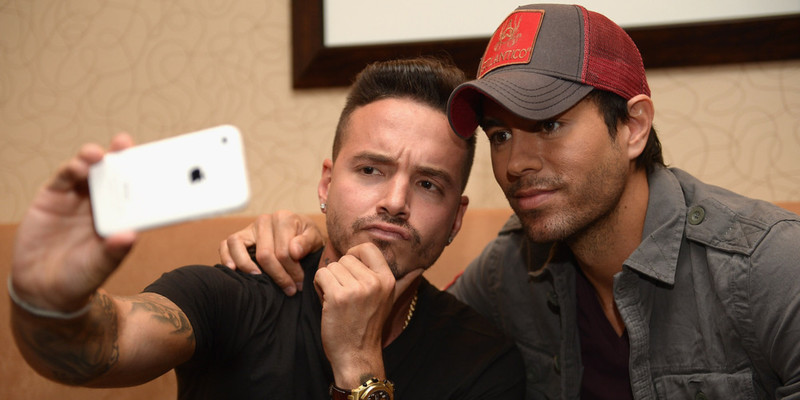 J Balvin y Enrique Iglesias están luchando contra el bullying