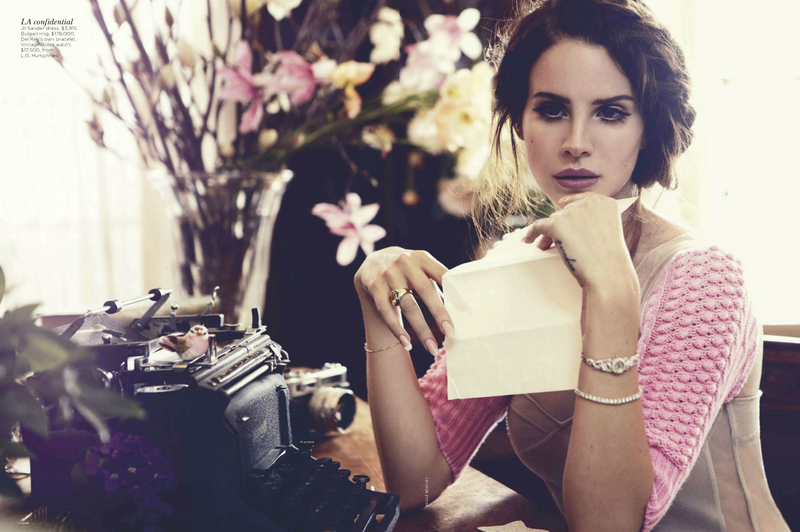 Lana del Rey lanzó el sencillo “High By the Beach”.