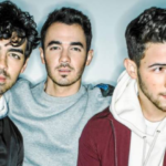 Jonas Brothers dan el primer adelanto del Happiness Begins Tour