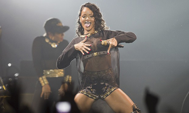 ¡Rihanna twerkea así!