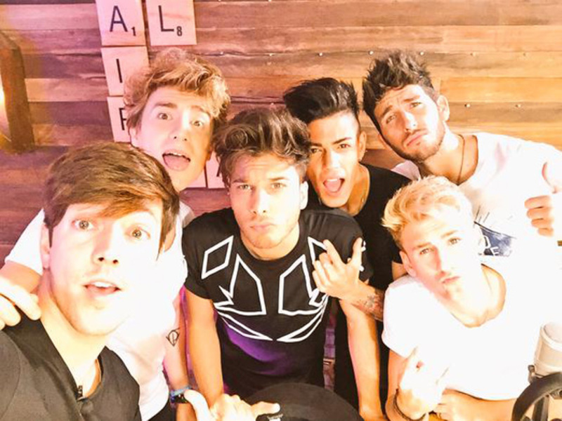 Auryn con Roger González