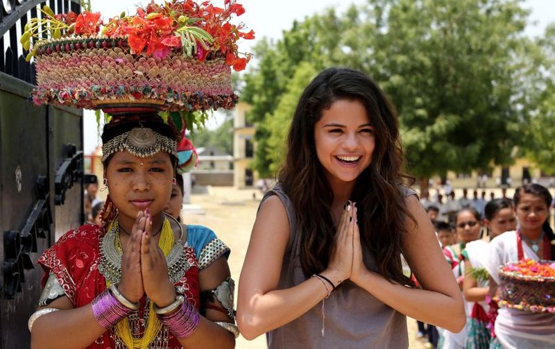 Selena Gomez visita Nepal como embajadora de UNICEF