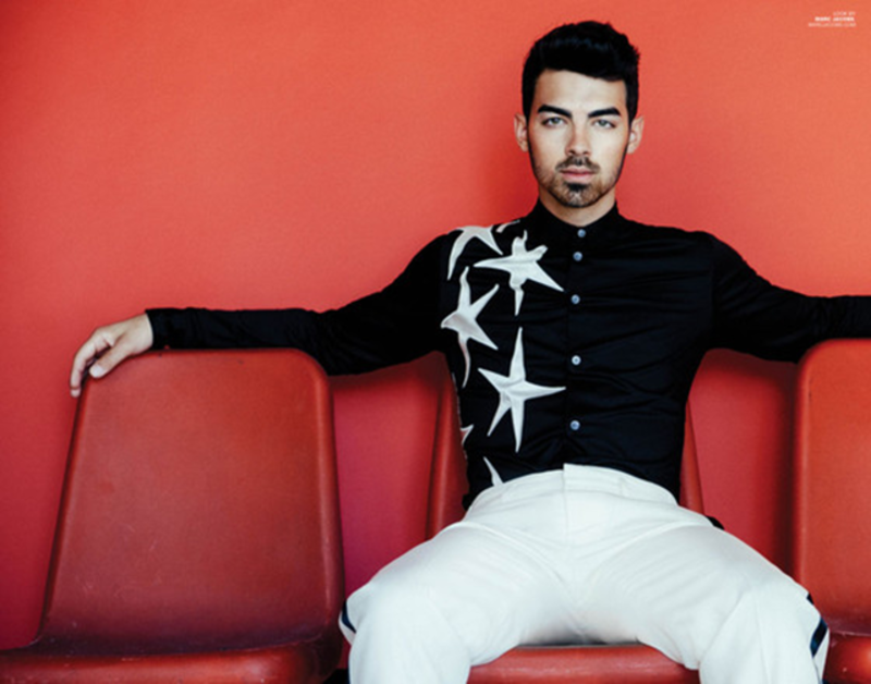 Joe Jonas culpa al padre de Justin Bieber por sus ‘descontroles’