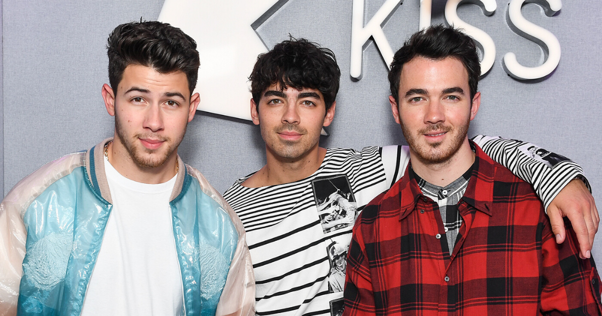Nick Jonas habla sobre el nuevo álbum de los Jonas Brothers