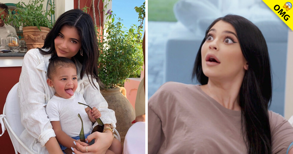 Kylie Jenner aparece comiendo tacos en la banqueta con Stormi