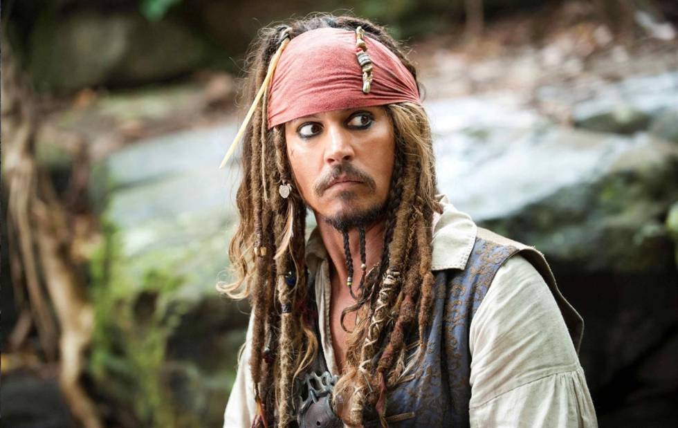 Johnny Depp se disfraza como Jack Sparrow y sorprende a fans