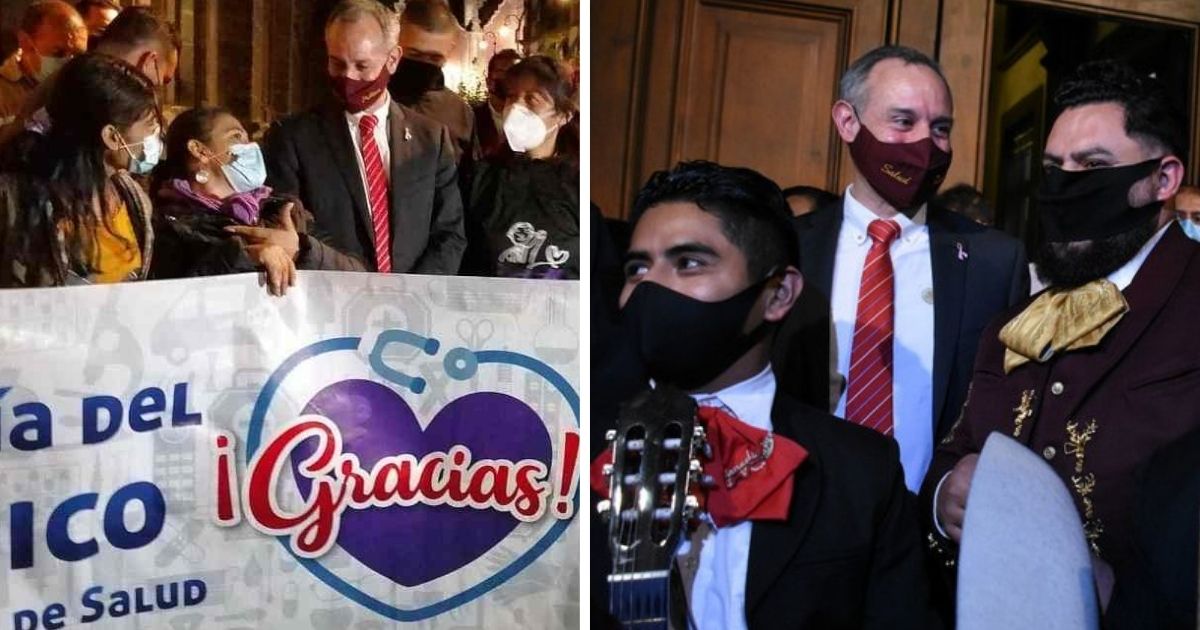 Club de fans de López-Gatell le lleva serenata en Palacio Nacional