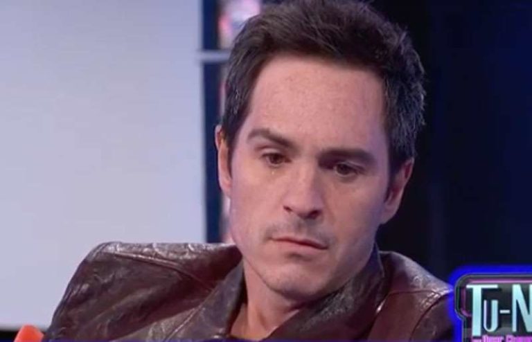 Mauricio Ochmann llora en programa de televisión - Exa FM