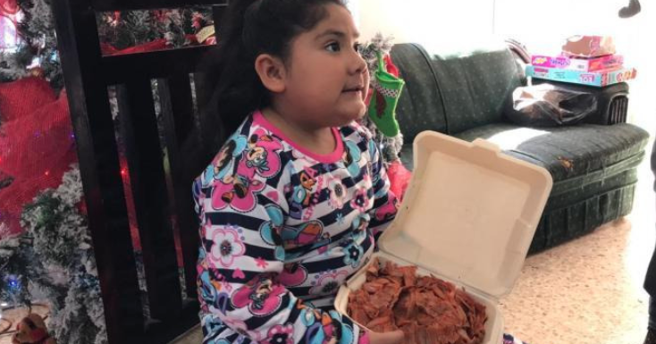 Niña pide tacos en lugar de juguetes a los Reyes Magos