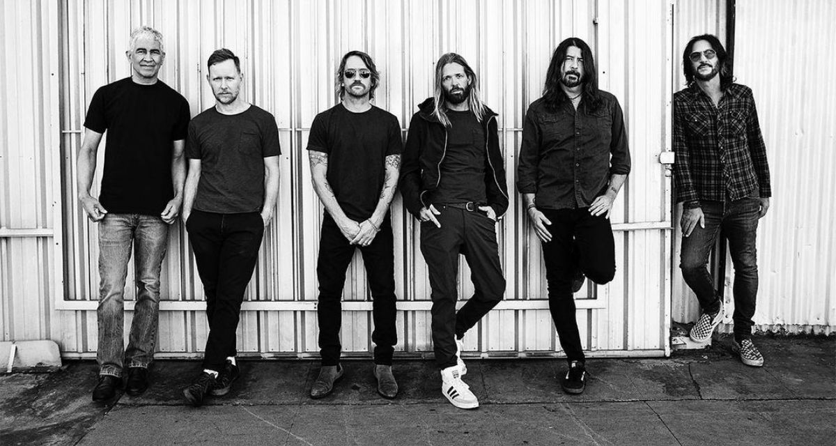 Foo Fighters triunfan con su nuevo álbum “Medicine at Midnight”