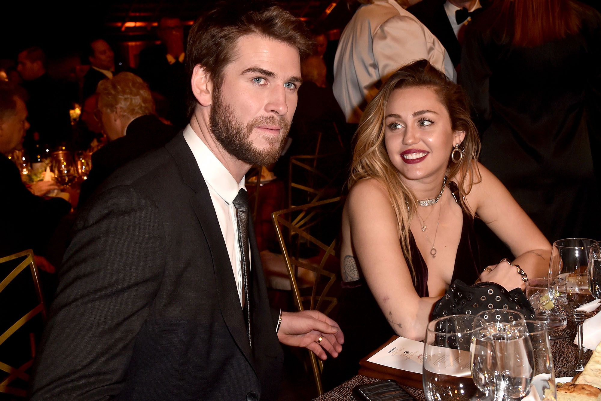 MILEY Y LIAM