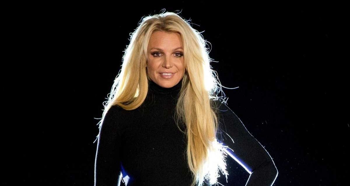 Britney Spears alza la voz y solicita poner fin a la tutela de su padre