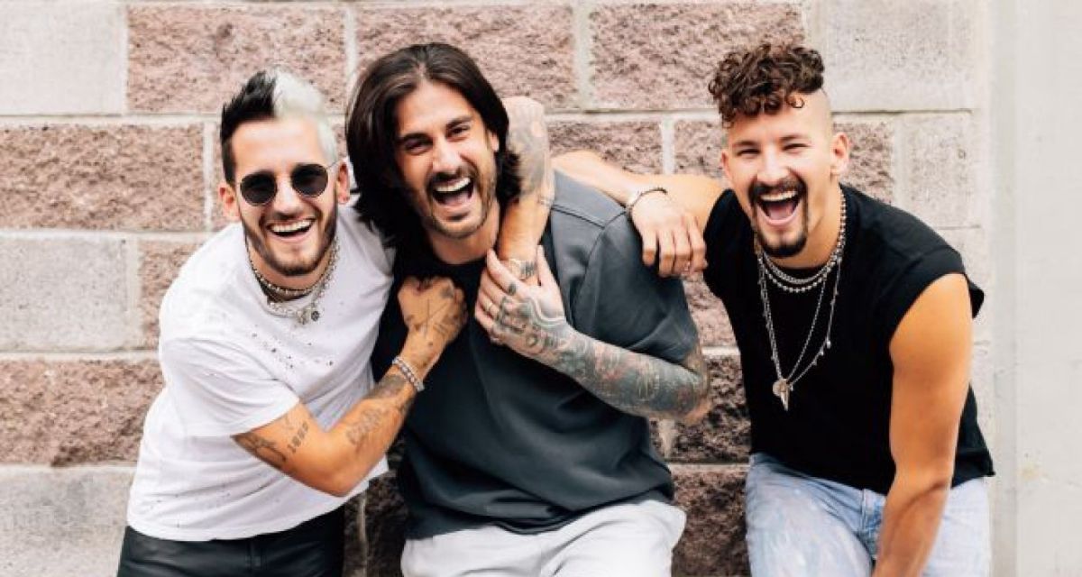 Melendi está de regreso con “La Boca Junta”, en compañía de Mau y Ricky