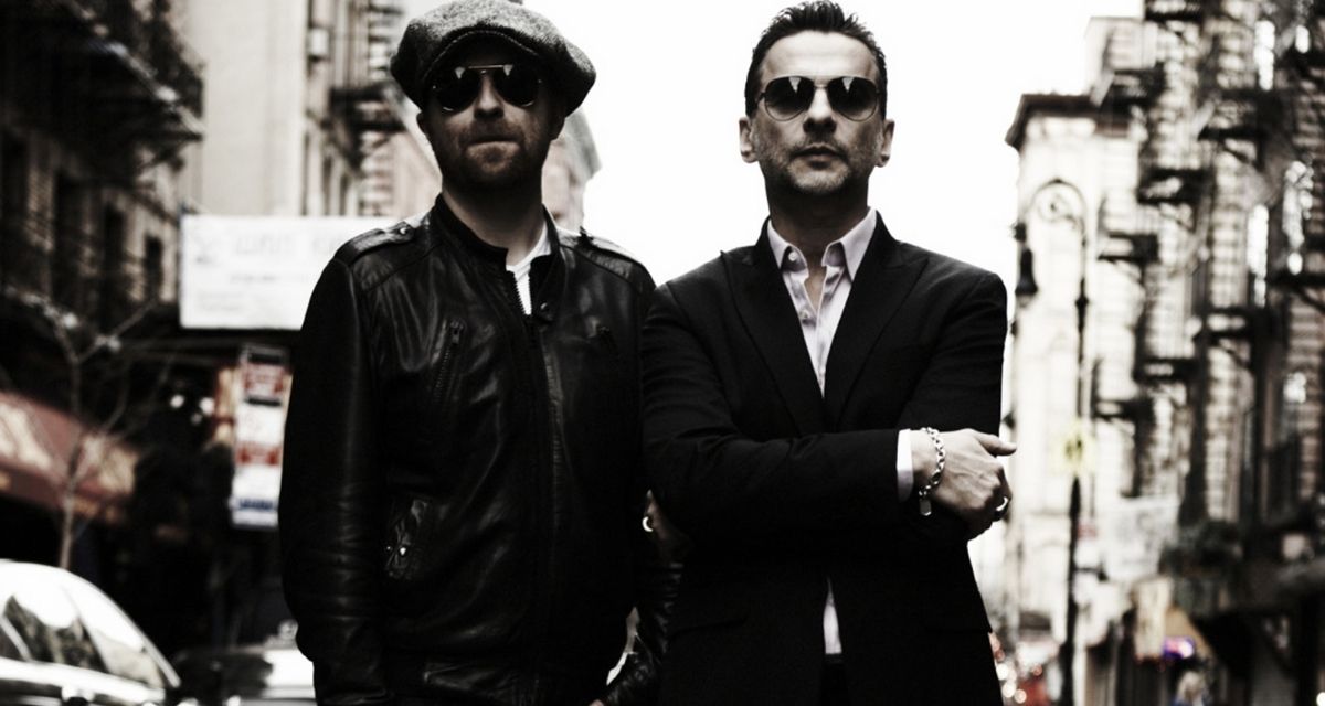 Dave Gahan & The Soulsavers triunfan con “Metal Heart”