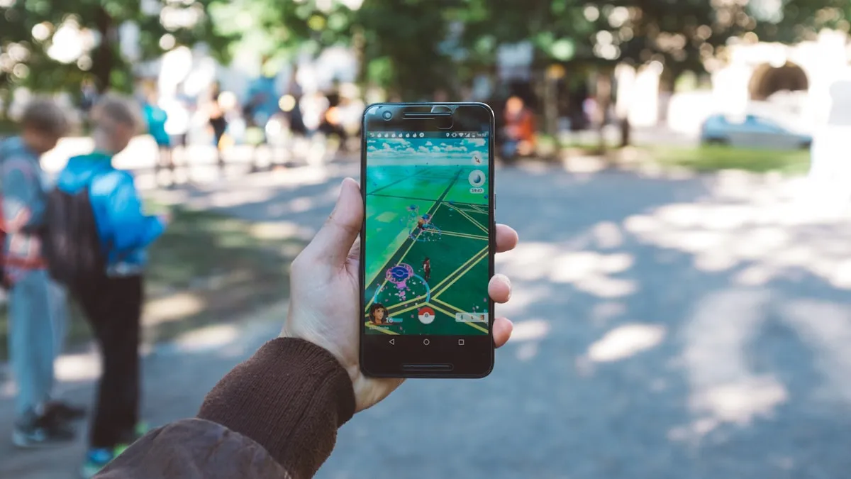Do audio tours use GPS?