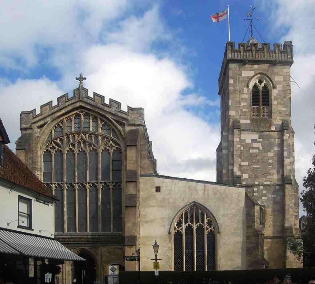 Salisbury Audio Tour: From Sacred Spires to Historic Crises