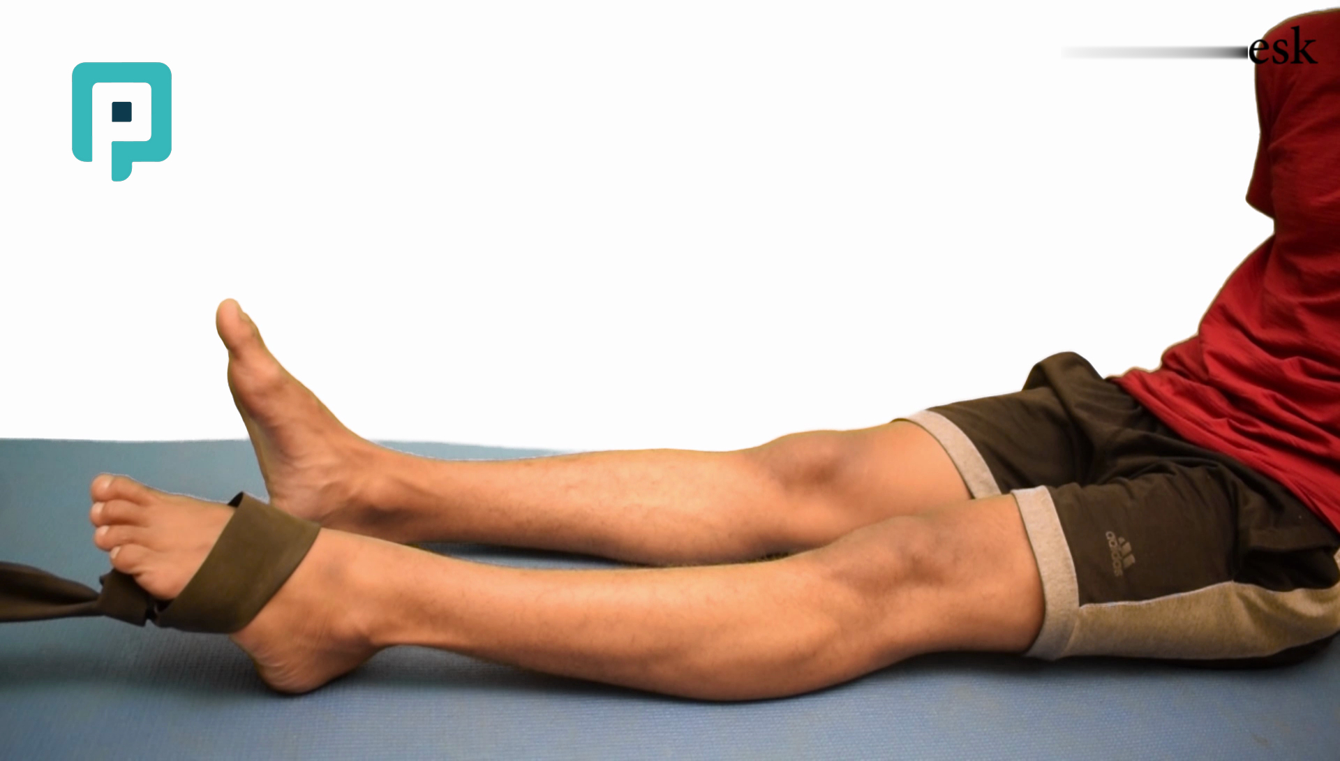 ankle dorsiflexion with resistance band in long sitting - beginner Lower Body exercise
