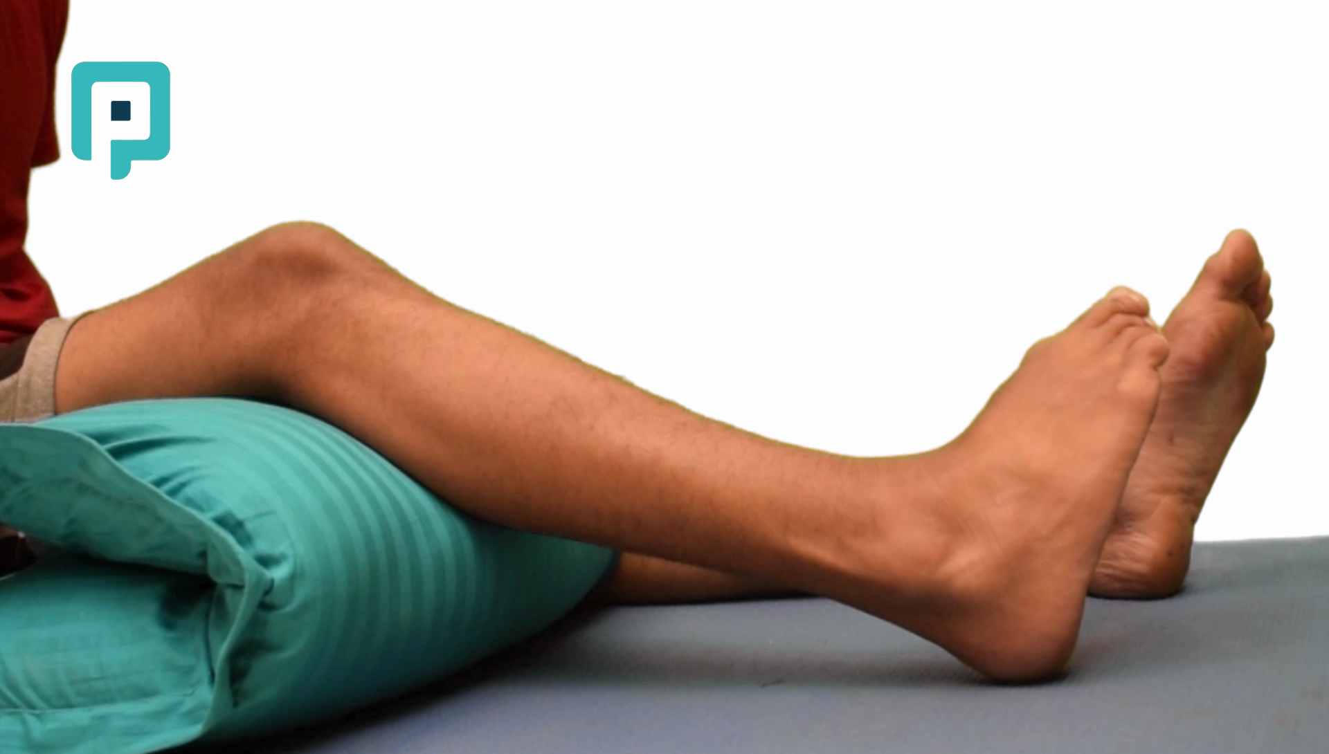 ankle alphabet writing with supported knee - beginner Lower Body exercise