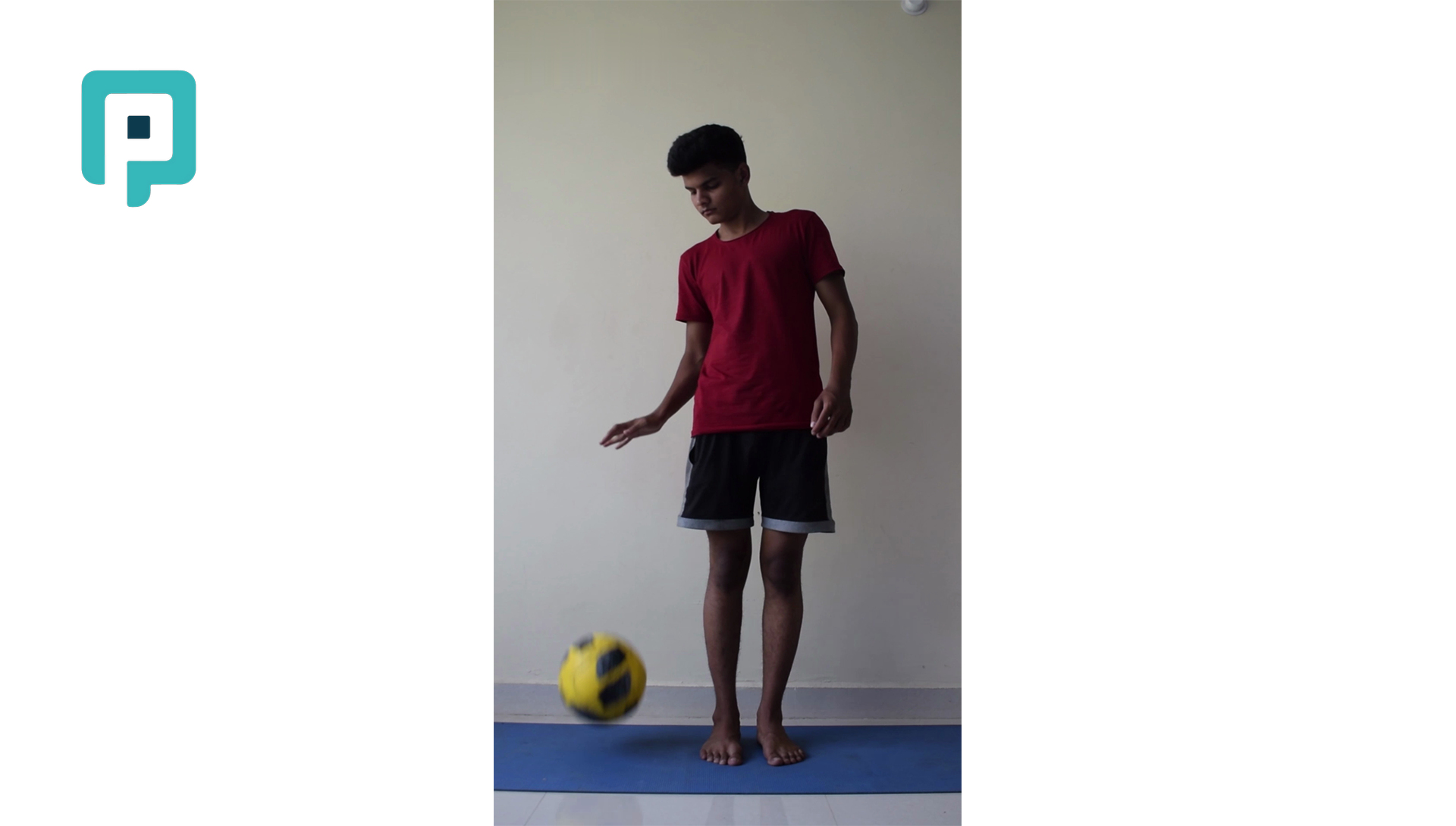 diagonal medicine ball lift with squat and trunk rotation - beginner Upper Body exercise