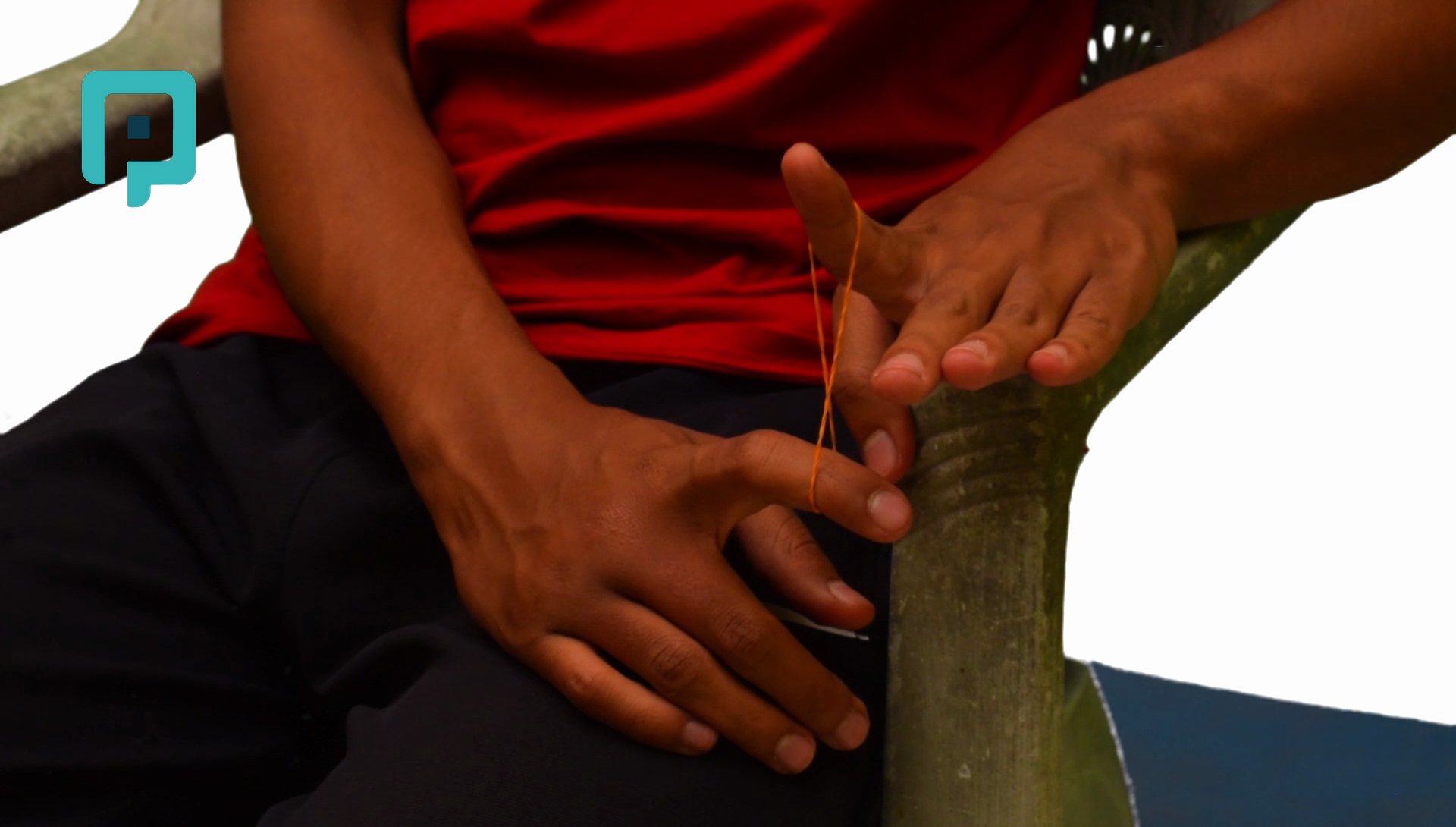 finger extension with rubber band resistance - beginner Upper Body exercise