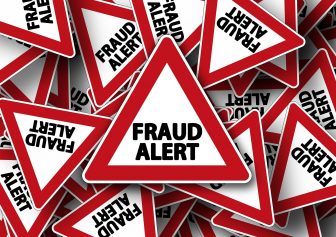 How can technology help agents combat fraud?