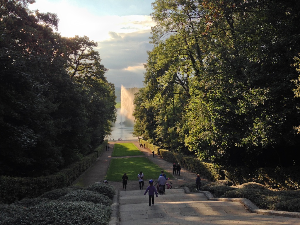 Avec ses 180 ha, le parc de Sceaux est 8 fois plus grand que le jardin du Luxembourg à Paris / © Steve Stillman pour Enlarge your Paris