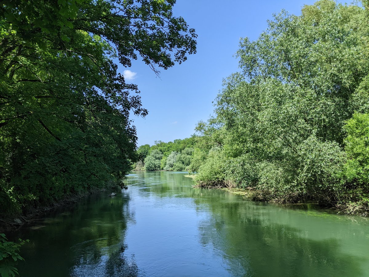 La Marne et ses rives verdoyantes / © Rémi Belot pour Enlarge your Paris