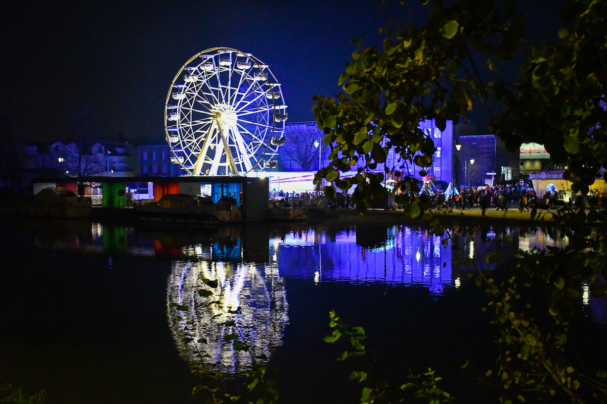 Le marché de Noël de Marne-et-Gondoire est à retrouver sur les rives de la Marne à Lagny et à Thorigny / © Hélène Allary