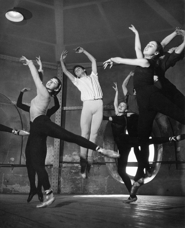 La rotonde de l'Opéra de Paris, 1950 © Atelier Robert Doisneau