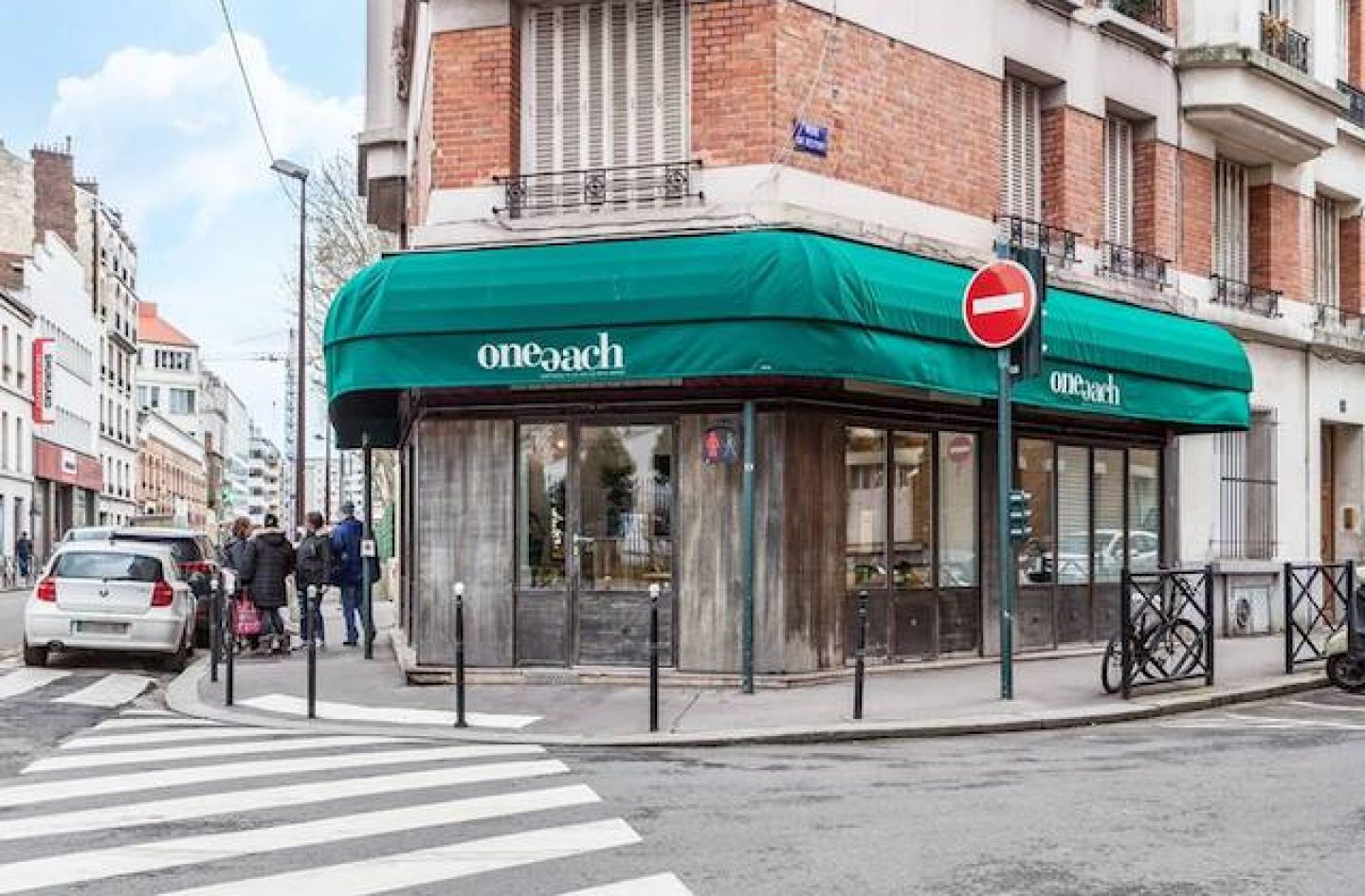 One each défend l’accès au resto pour tous à clichy