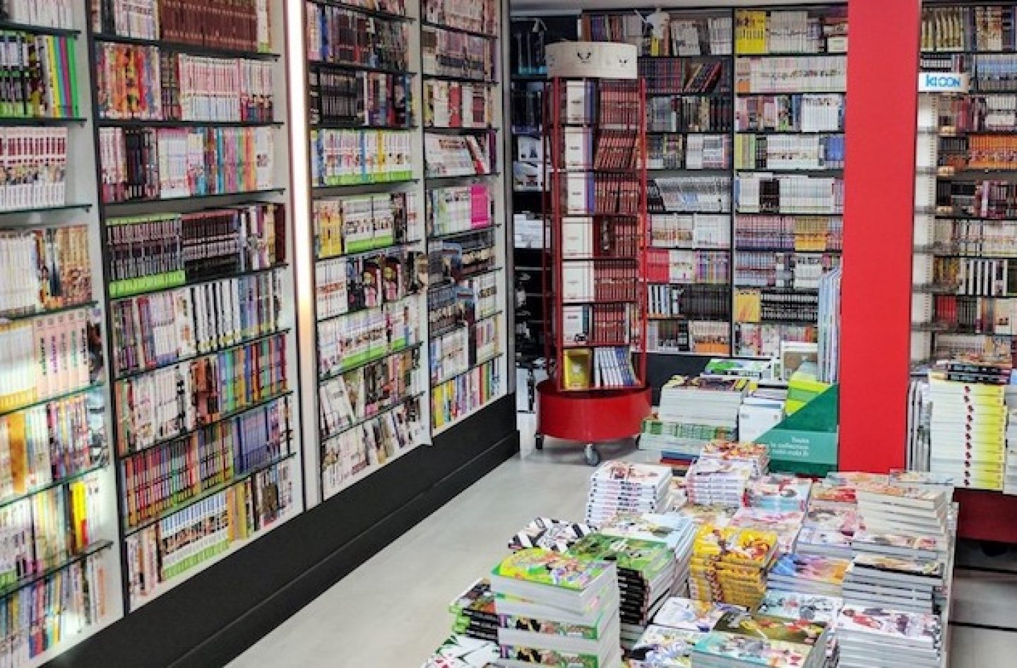 Le Manga Café, un salon de lecture aux 17.000 mangas
