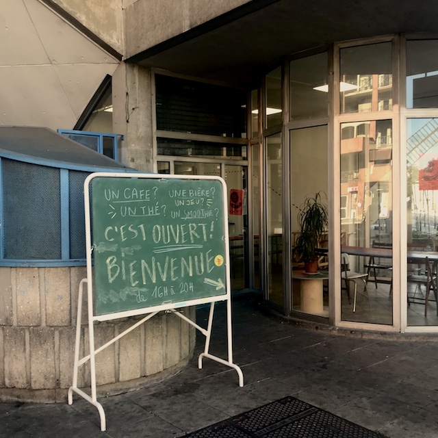 Le café associatif La Tracterie à Ivry / @ Julie Gourhant alias @legrandparisvudemaminiet @parisla_belle