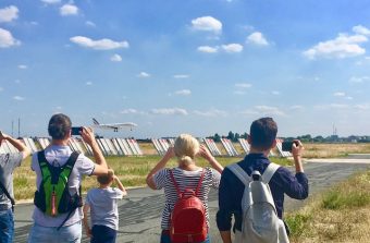 Air France quitte Orly. Dans le grand jeu de l&rsquo;oie des aéroports franciliens, la compagnie avance d&rsquo;une case