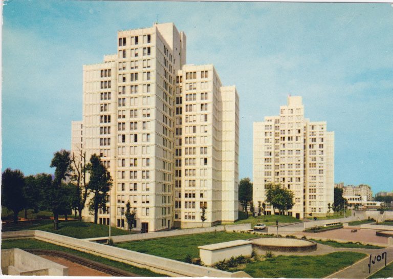 https://storage.googleapis.com/eyp-wordpress/1/2020/03/aubervilliers-residence-du-fort-768x545.jpg