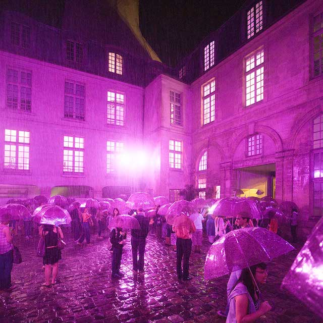 L'installation Purple Rain programmée du 30 juillet au 2 août dans le cadre du festival Paris l'été / © Paris l'été