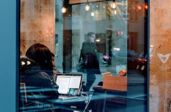 « L’apéritif par Skype est à l’apéritif ce que le minitel rose est à l’amour physique »