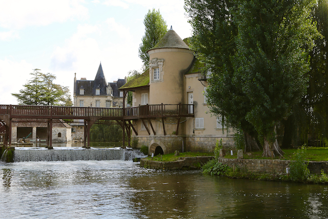 Le Loing à Moret-sur-Loing / © Mélanie Rostagnat pour Enlarge your Paris