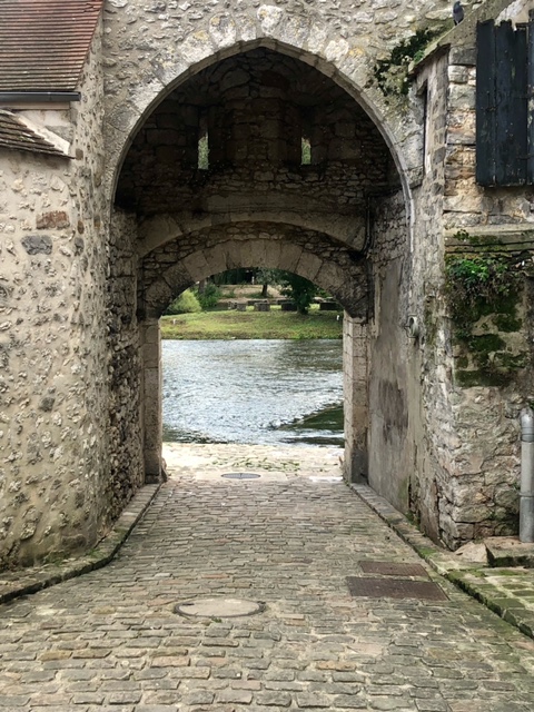 Moret-sur-Loing / © Steve Stillman pour Enlarge your Paris