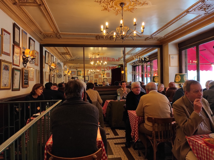 Les Marches dans le 16e, l'un des quatre restaurants Routiers à Paris / © Joséphine Lebard pour Enlarge your Paris