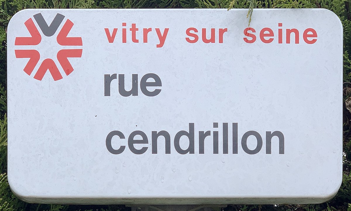 Vitry compte plusieurs noms de rues en rapport des personnages de contes / © Chabe01 (Wikimedia commons)