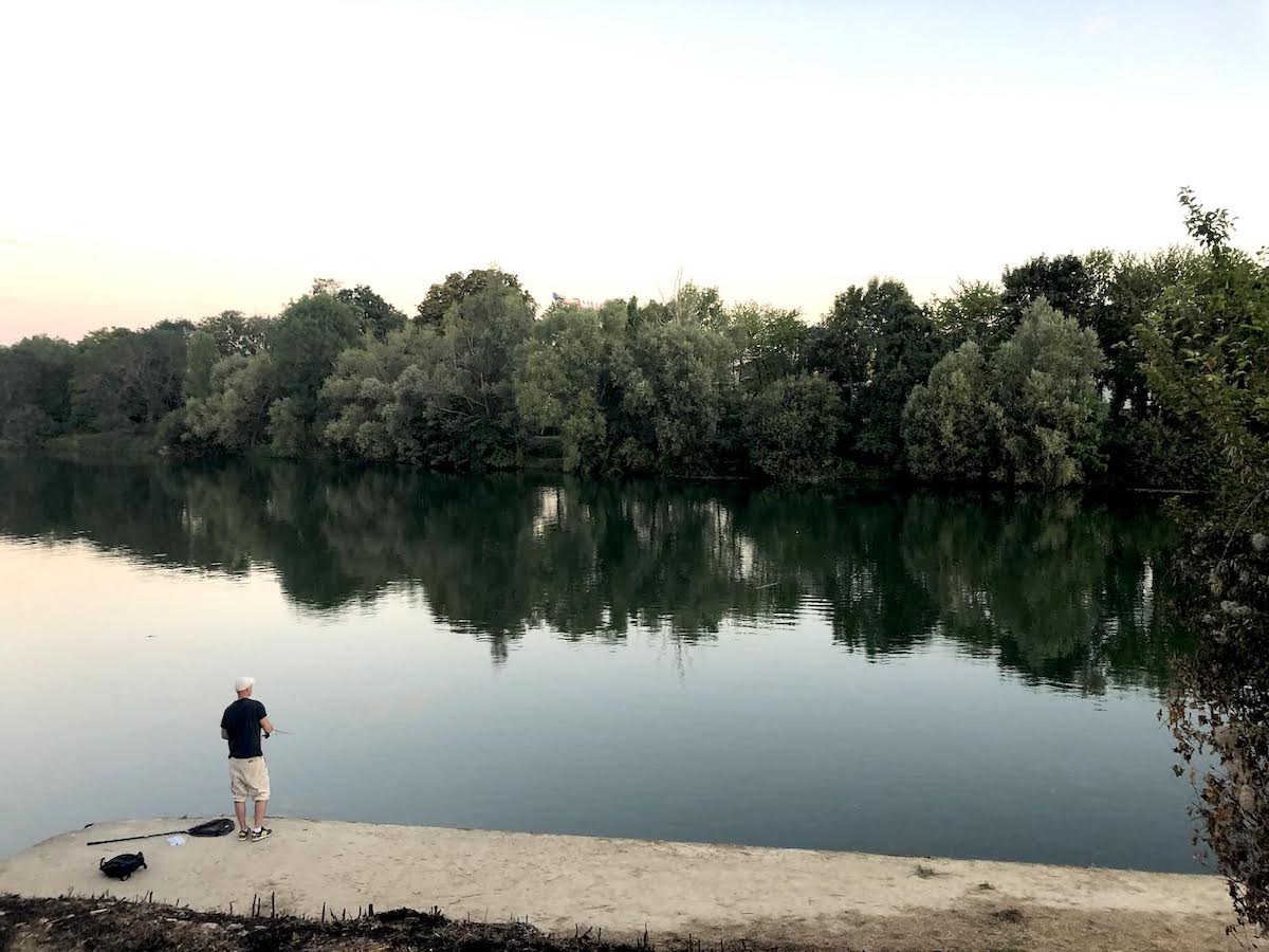 Le camping est bordé par la Marne / © Wael Sghaier pour Enlarge your Paris