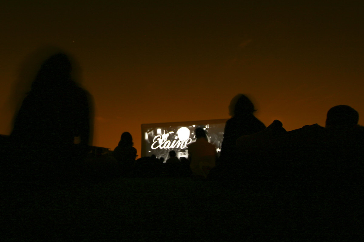 Jusqu'en septembre, les villes d'Est ensemble en Seine-Saint-Denis accueille une quarantaine de séance de cinéma gratuites en plein air / ©  Nicolas Mirguet (Creative commons - Flickr)