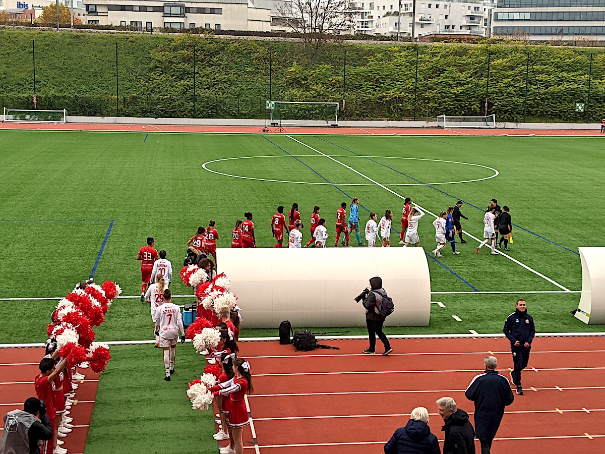 Le GPSO Issy, qui évolue en D2, est le seul club de foot exclusivement féminin en Île-de-France / © Rémi Belot pour Enlarge your Paris