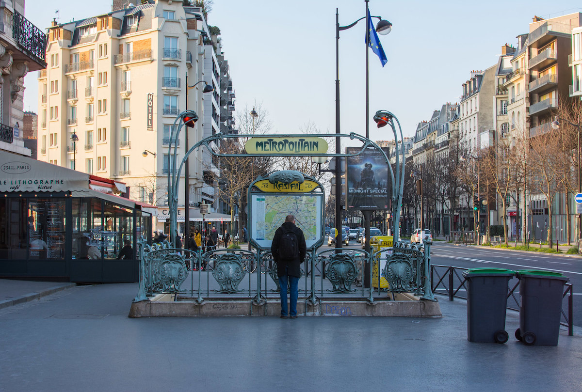 L'entrée du métro Raspail à Paris / © François Pacaud (Creative commons - Flickr)