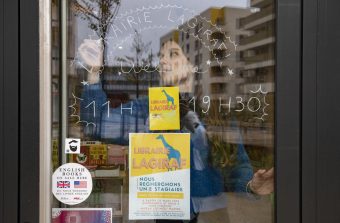 Clara, urbaniste devenue libraire sur le plateau de Saclay au milieu des grandes écoles