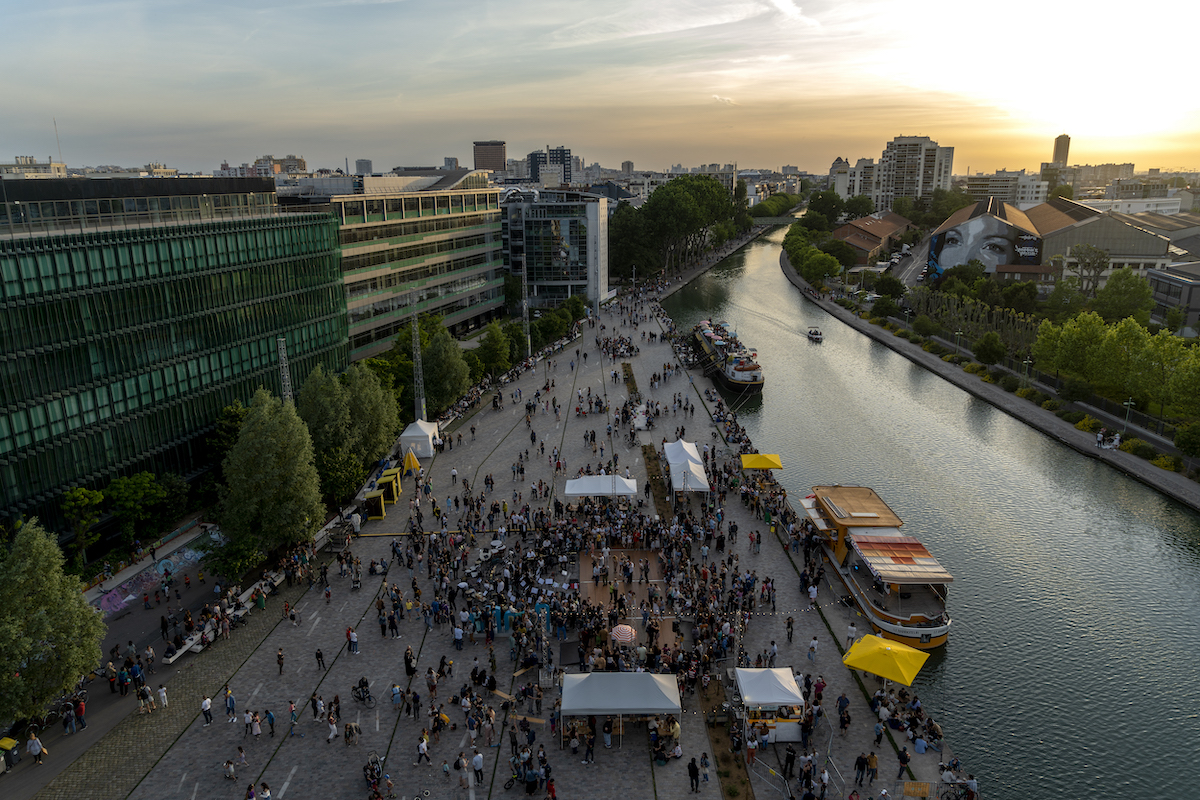 Les rives du canal de l'Ourcq à Pantin vont servir de dancefloor géant samedi 27 mai / © Marc Domage 