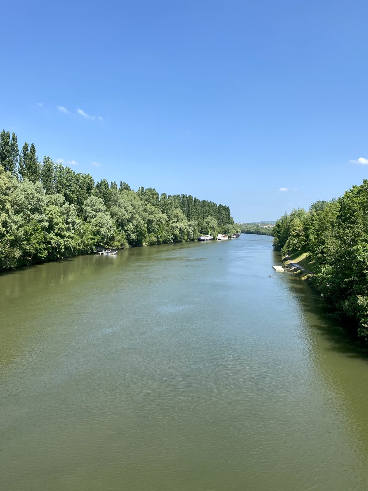 Jusqu'en juillet, le Randopolitain vous emmène à la découverte des paysages le long de l'Oise / © Vianney Delourme pour Enlarge your Paris