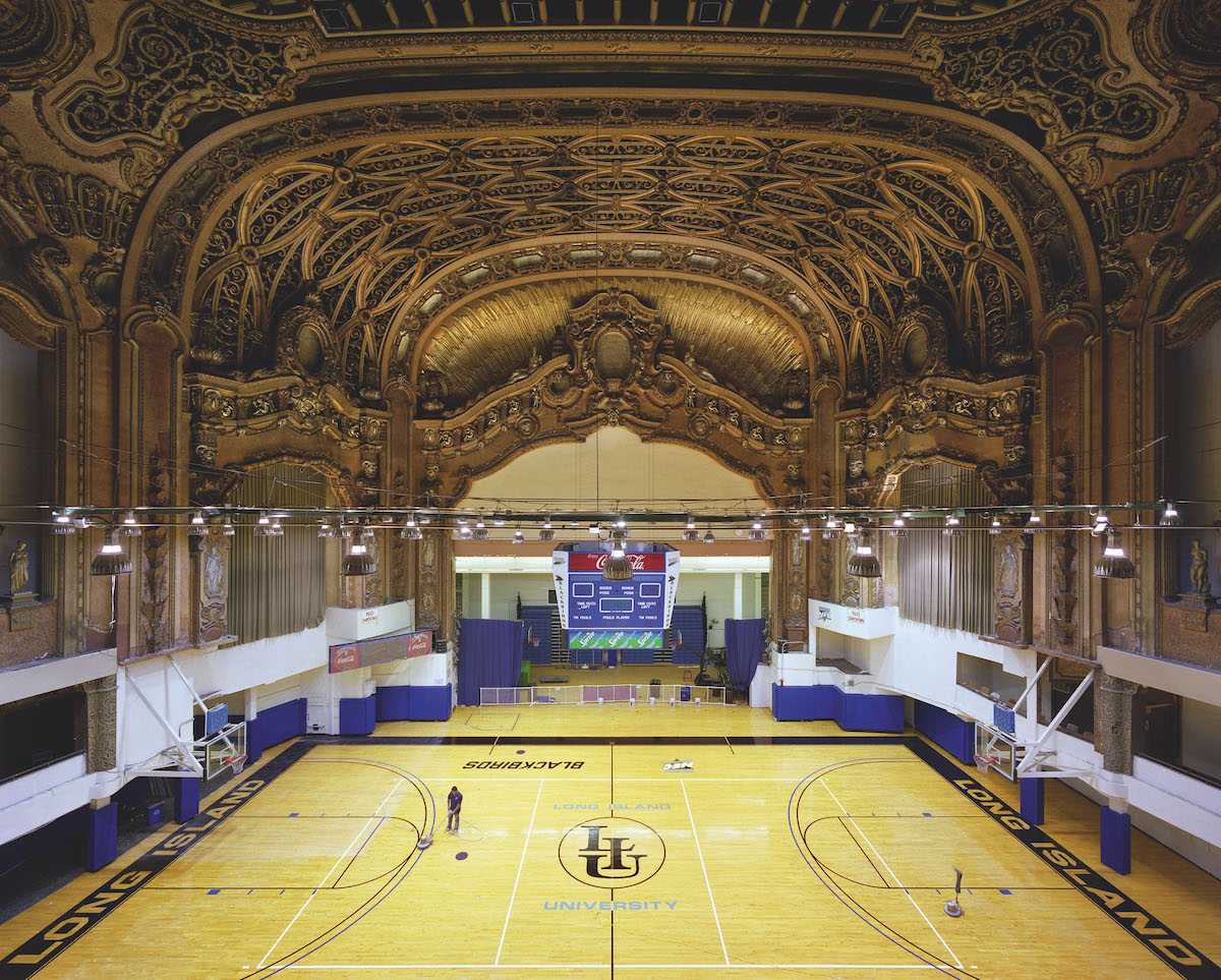 L'ancien Paramount Theater à New York / © Yves Marchand et Romain Meffre 